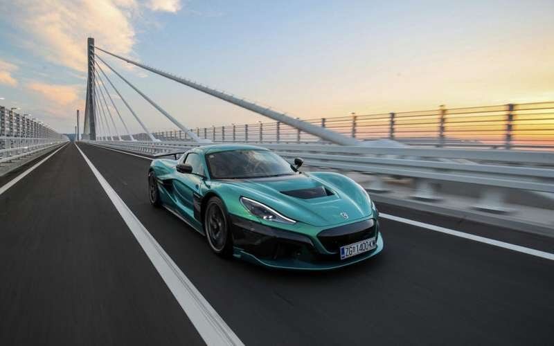 Самый быстрый серийный автомобиль