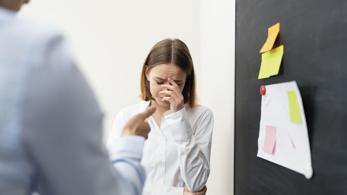    Молчание — золото: о чем не стоит говорить токсичным родственникам© Freepik | freepik