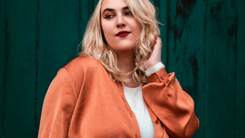 Кого могут прописать в квартире, не спрашивая ее собственника: новое решение суда