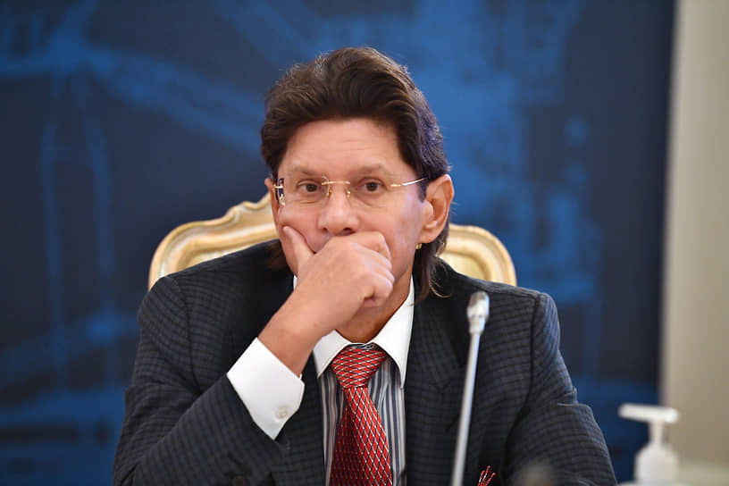 Бывший владелец московского «Спартака» дал небольшое интервью после долгожданной победы команды, в котором сделал несколько заявлений по текущей ситуации в команде. Что сказал Леонид Федун?-3