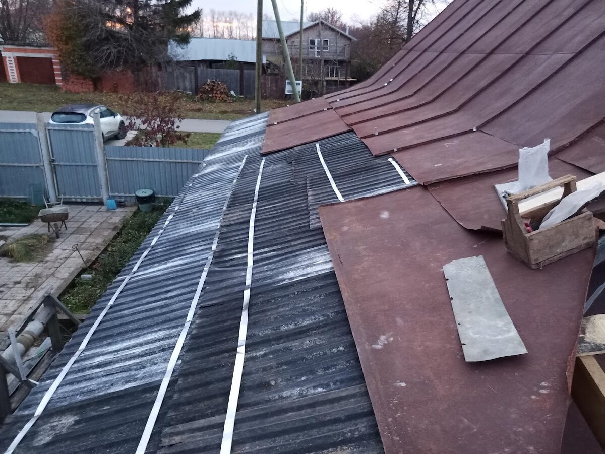 Временная кровля. Неказисто, но со своей задачей думаю справится