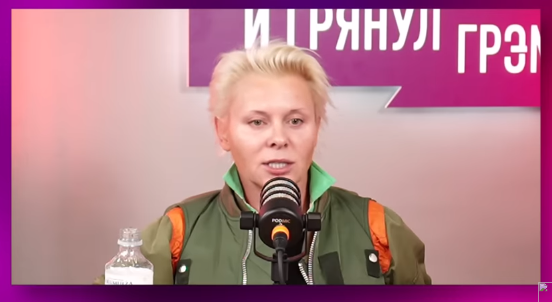 Яна Троянова