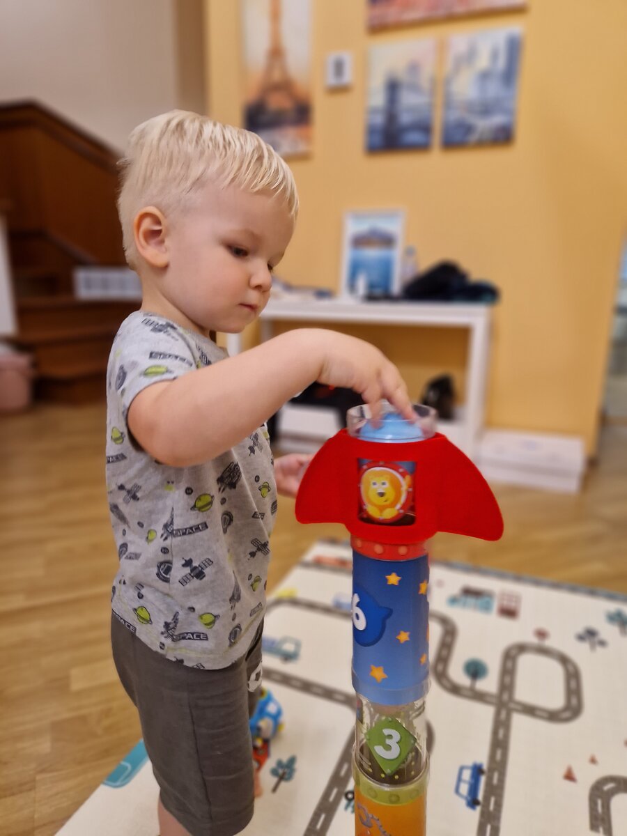 Гришка с ракетой