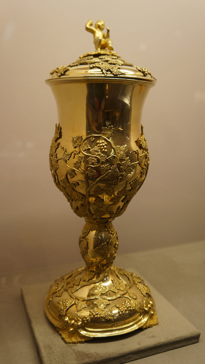 фото автора Кубок Мастер К. Штеле
Петербург. 1847 г.
Серебро; литье, чеканка, золочение