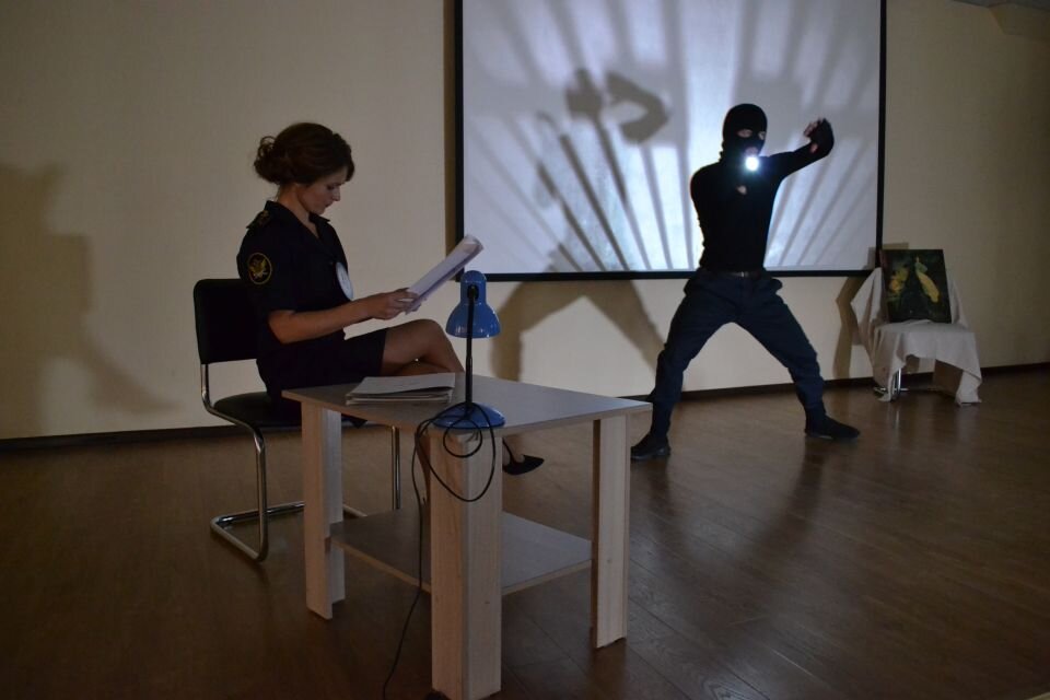 В своем творческом номере Елена Широких представила мини-мюзикл с "тюремным танго" Фото: Алексей Кучерявых