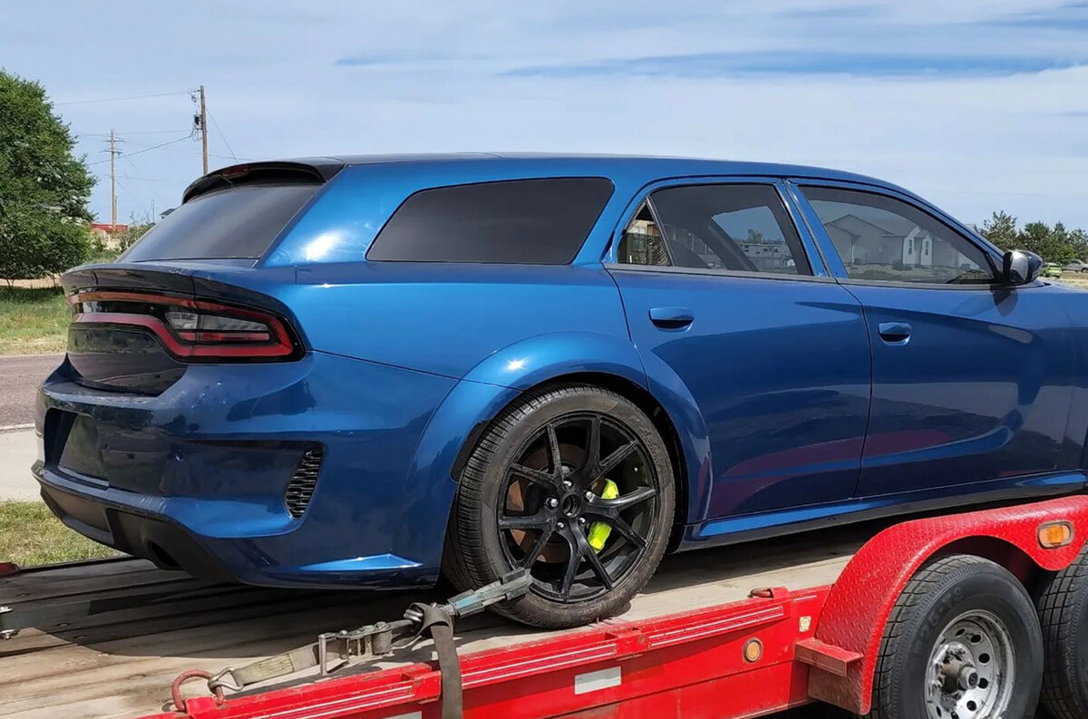 Dodge Magnum Hellcat body