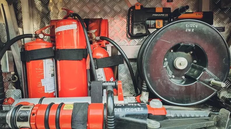     В Таганроге на улице Ломоносова произошло крупное возгорание в магазине «Магнит», сообщили местные жители в соцсетях.