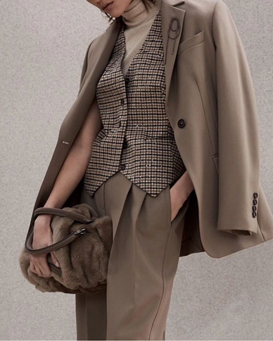 instagram.com/golden_ladies_stylee/
