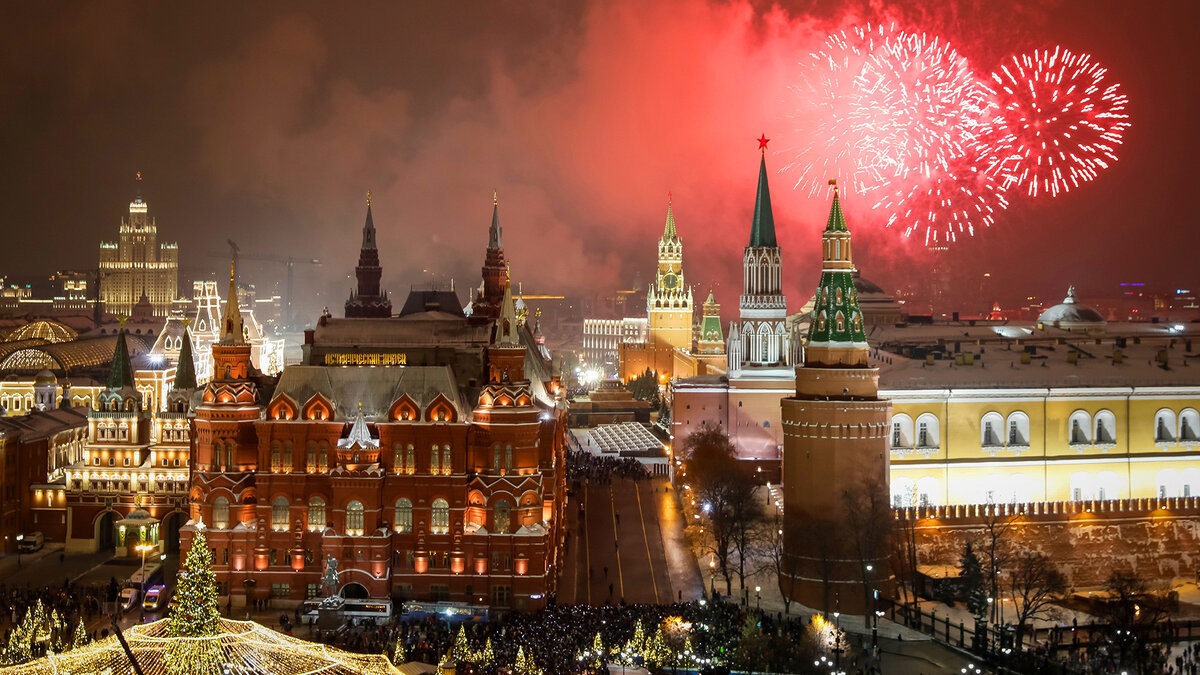 Достопримечательности Кремля и Красной площади в году: список из 16 мест, с фото и картой