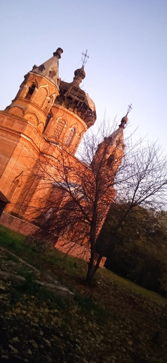 Церковь Воскресения Христова в Старой Ольшанке