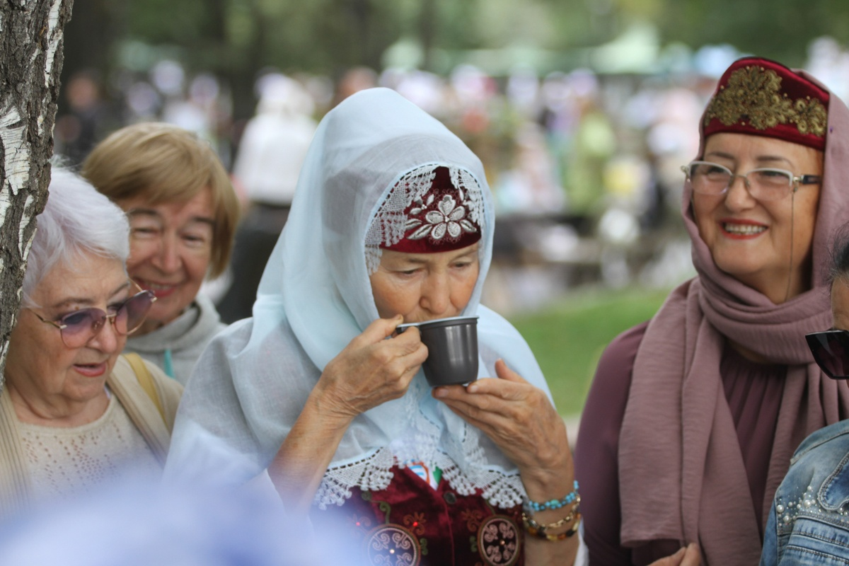 Казанские пенсионеры не сидят на месте — в этом им помогает проект  «Жизнелюб» | Вечерняя Казань | Дзен