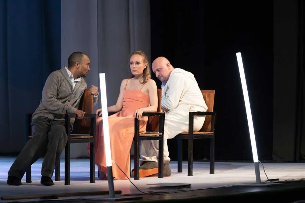 барковский актер молодежный театр на фонтанке. театр моссовета загадочные вариации. загадочные вариации спектакль отзывы. загадочные вариации куценко. загадочные вариации спектакль отзывы.