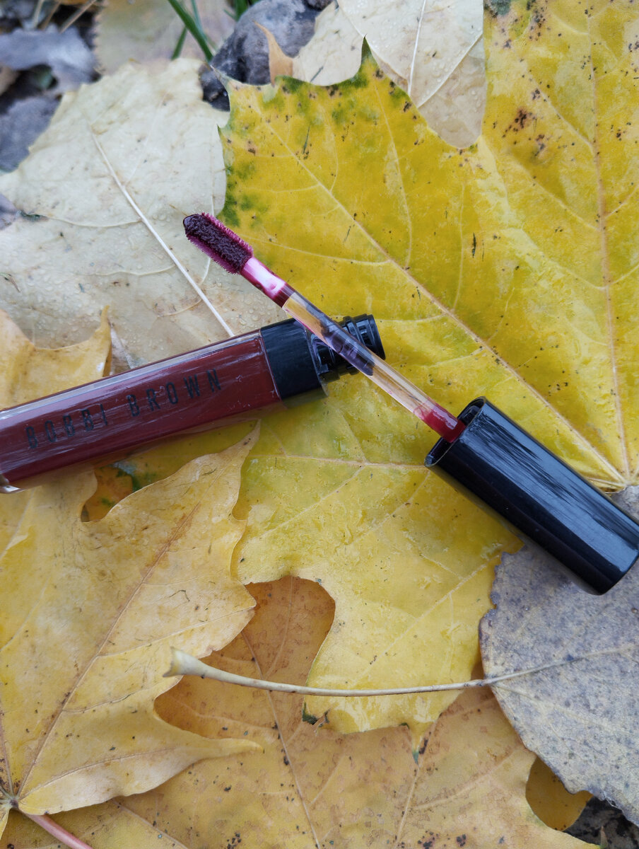 Блеск для губ Bobbi Brown Crushed Oil-Infused Gloss. Оттенок After Party.