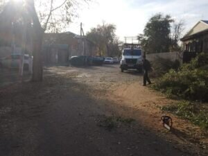  📷    В Оренбурге коммунальные службы устраняют последствия урагана Белов Михаил Александрович