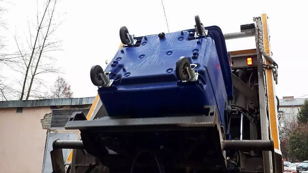     На территории Большемонокского, Бондаревского и Табатского сельсоветов обустроили новые контейнерные площадки, сообщает «Аэросити-2000».