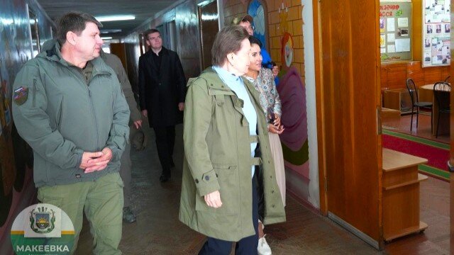    Югорчане в этом году восстановили 122 многоквартирника в Макеевке