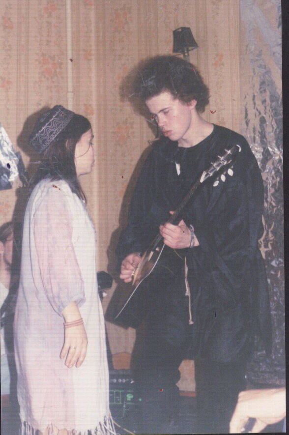 Мы с мужем в самый наш главный день. Свадьба 30.10.1999 года