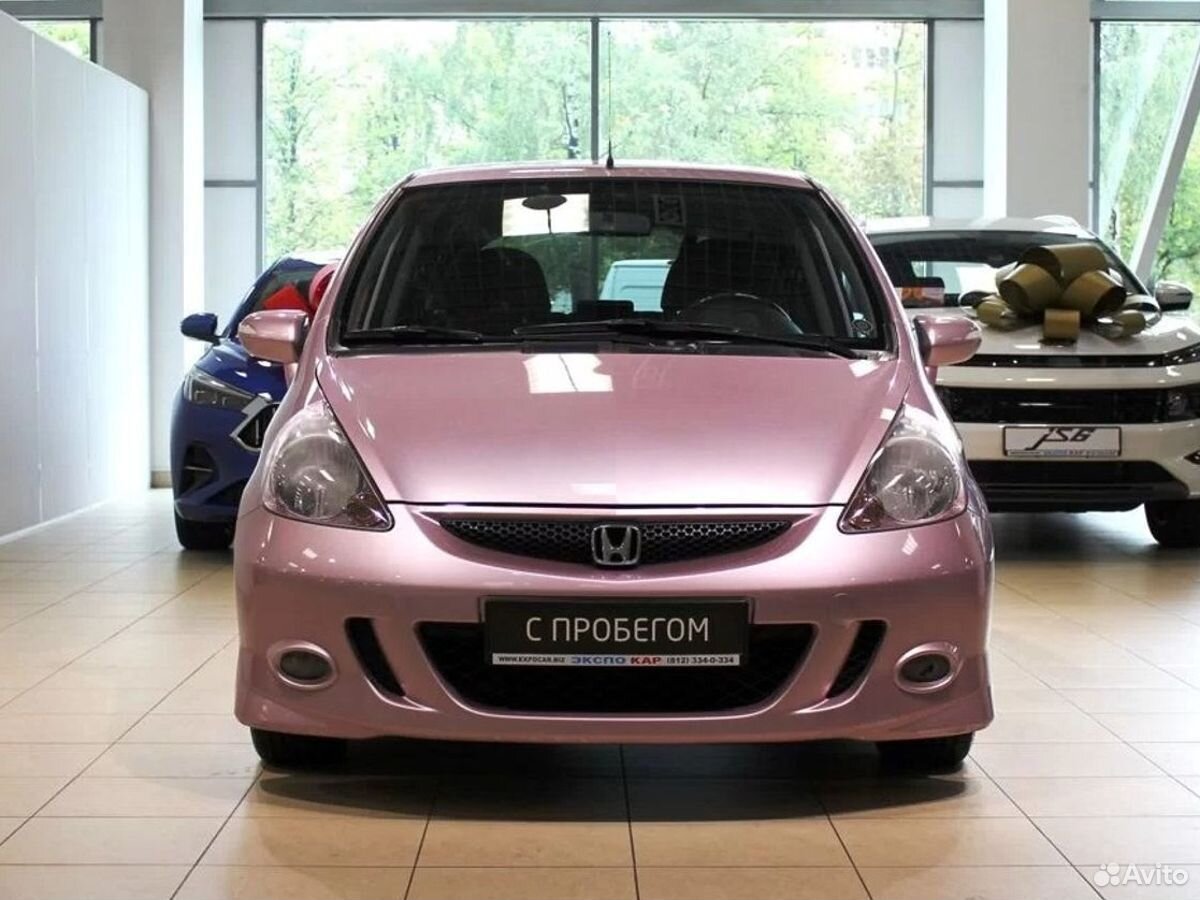 Honda Jazz (фото из открытых интернет источников).