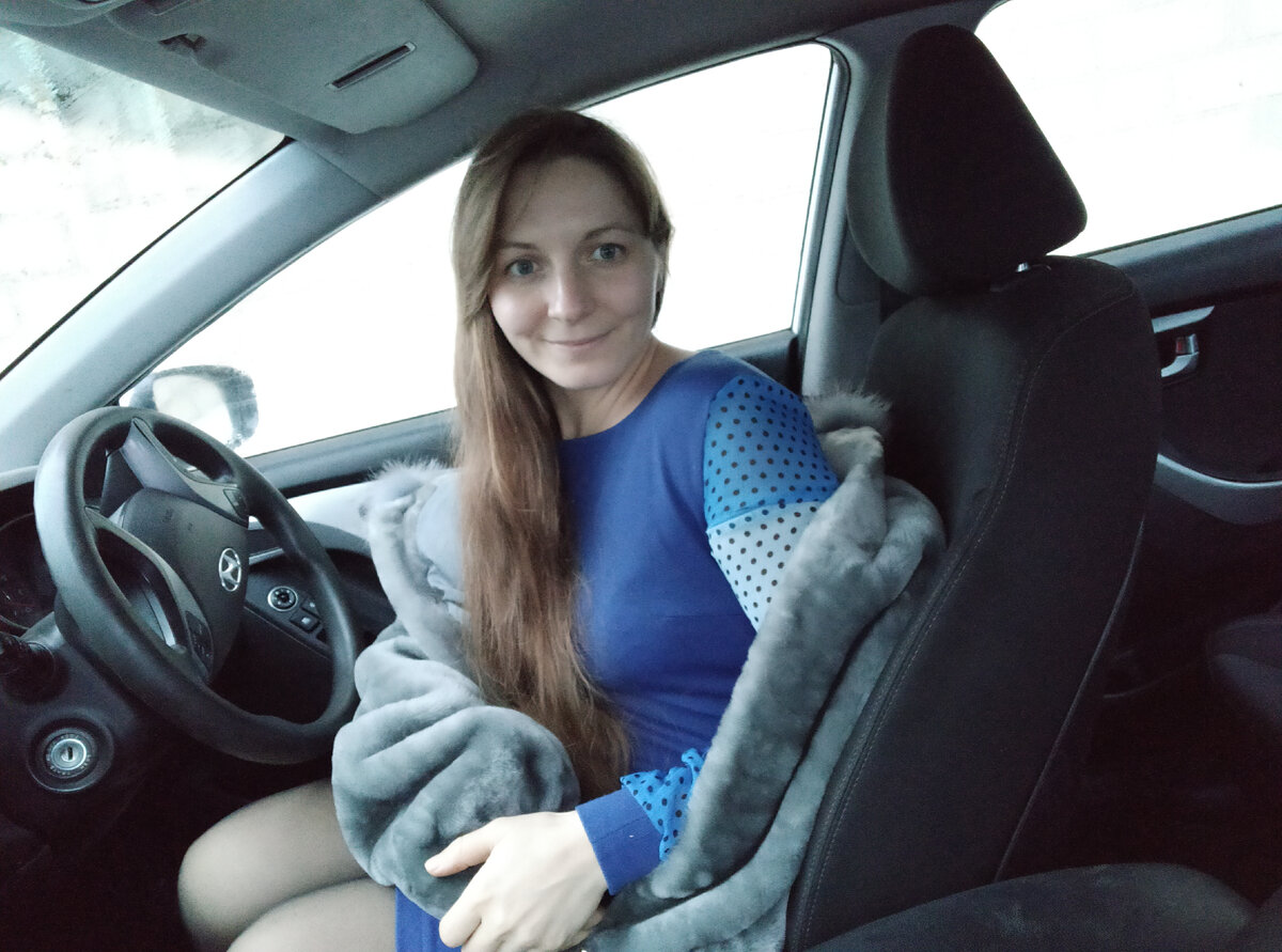 Приехала на выступление сына. 