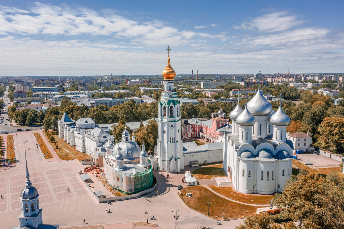 © i7pu3pak/ Shutterstock