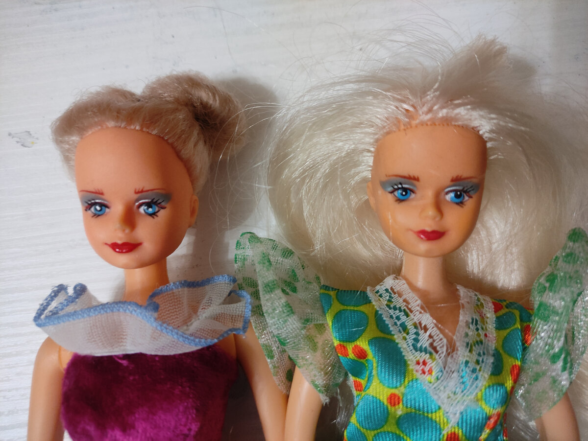 Да, рисовка в целом спорная, но что мы хотели от китая 90х))