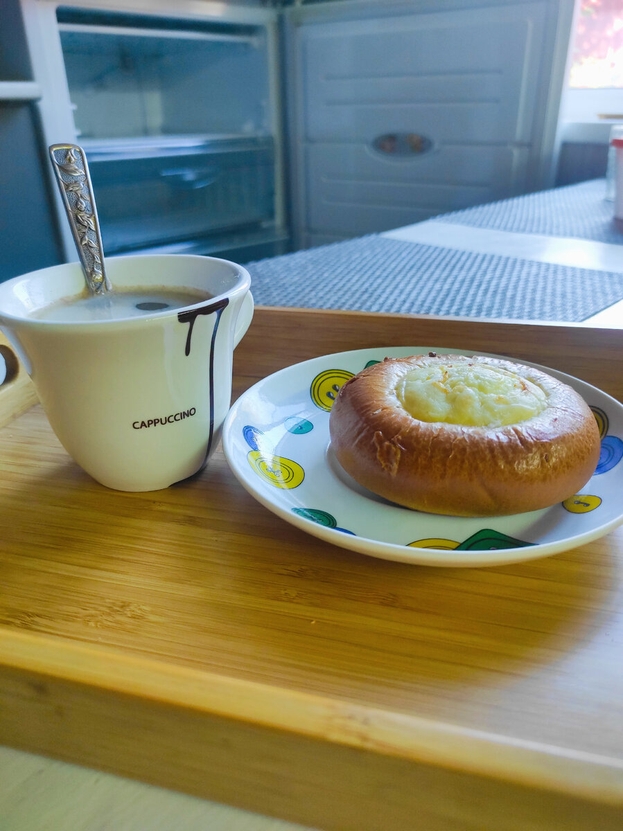 кофе и булка
