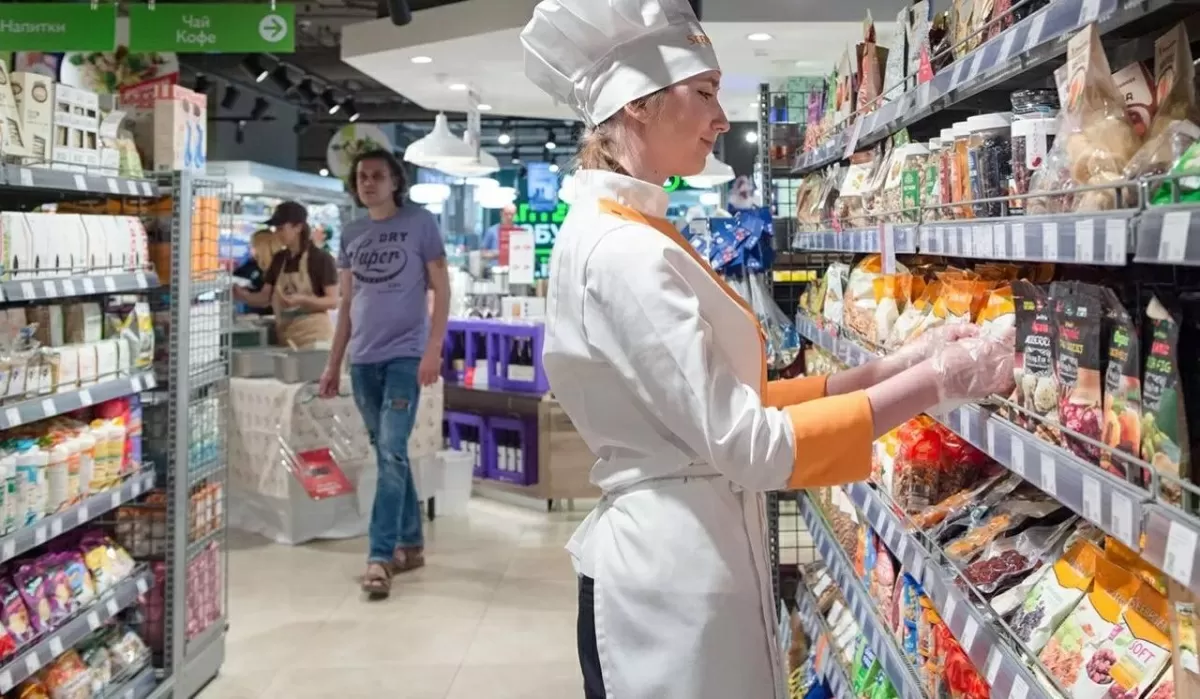 Люди в магазине. Источник: mos.ru Автор фото: Евгений Самарин