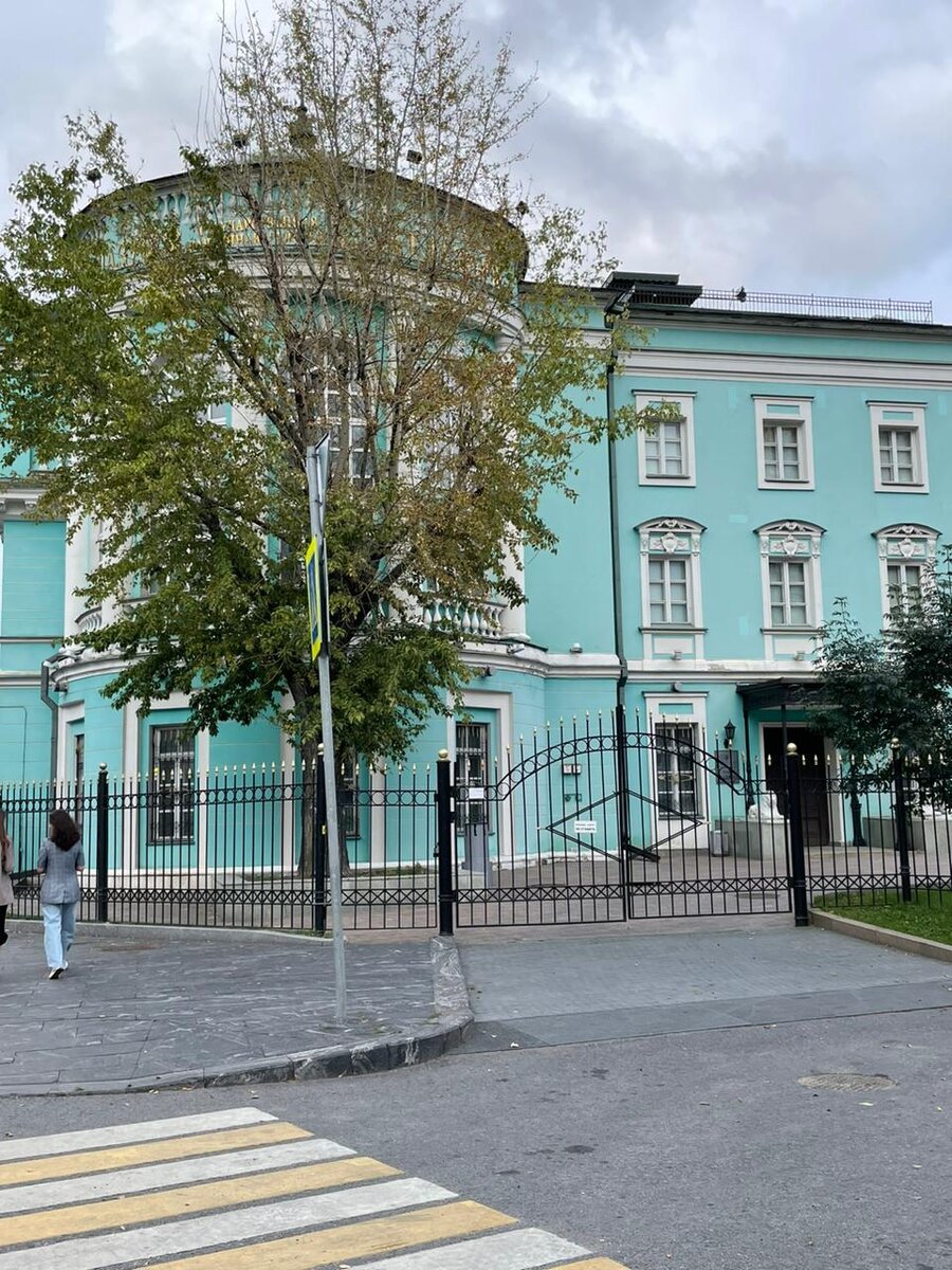 Картинная галерея Ильи Глазунова © "Покажу Москву"