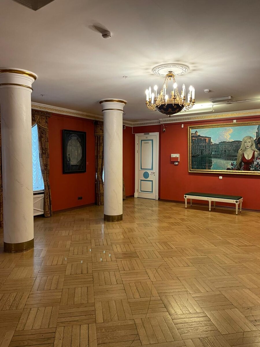 Картинная галерея Ильи Глазунова © "Покажу Москву"