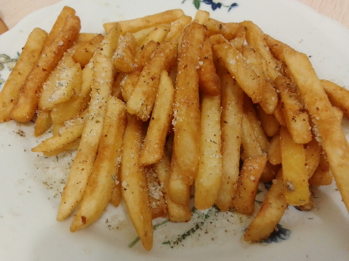Картошка фри из Чижика