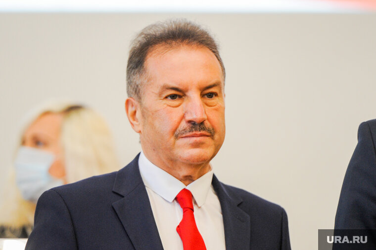    Давида Альтмана губернатор Алексей Текслер удостоил знака отличия