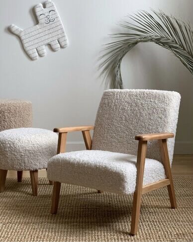 Обивка в ткани «букле»