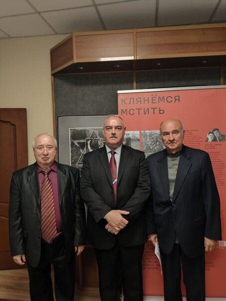 Участники встречи в центре «Холокост» Дмитрий Плоткин, Александр Вайцен, Юрий Кузютин