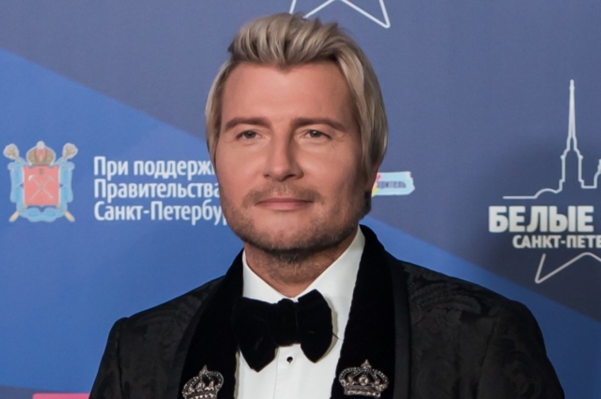    Путин наградил Баскова орденом Почета