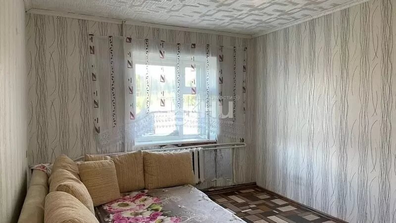     В Нижегородской области выставлена на продажу двухкомнатная квартира за 220 тысяч рублей. Как пишет GIPERNN.RU, это жилье стало самым дешевым из тех, что сейчас имеется на рынке недвижимости региона.