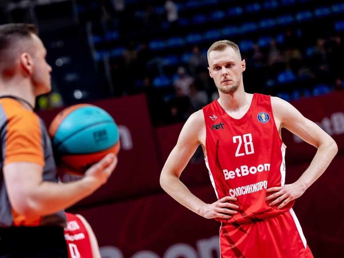    Баскетболист МБА Андрей Лопатин© Фото : Пресс-служба МБА