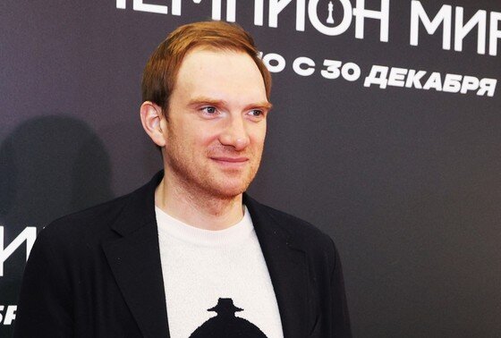    Андрей Бурковский