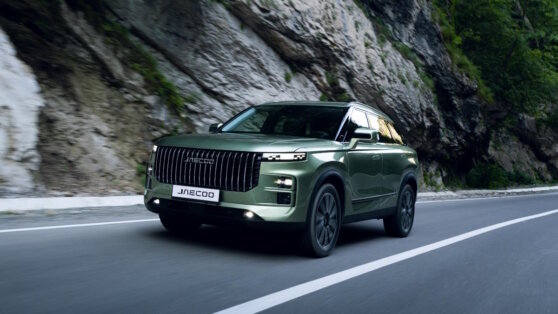    Новый кроссовер Jaecoo J7 дебютировал с России с полным приводом Вадим Клепнёв