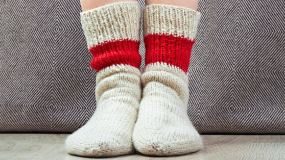    Какой праздник: 24 октября – День любви к вязаным носкам Юлия Шелковенко