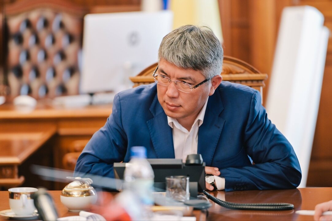    Цыденов назвал расистскими слова экс-посла Израиля о бурятах