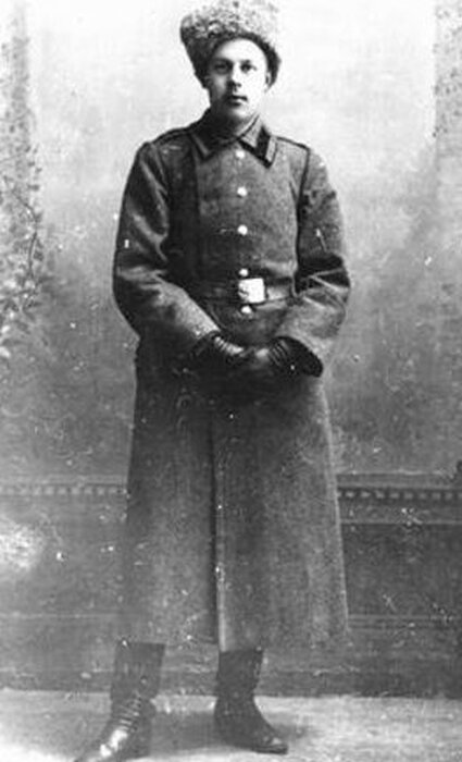  Фёдор Толбухин в молодости. / Фото: www.wwii.space