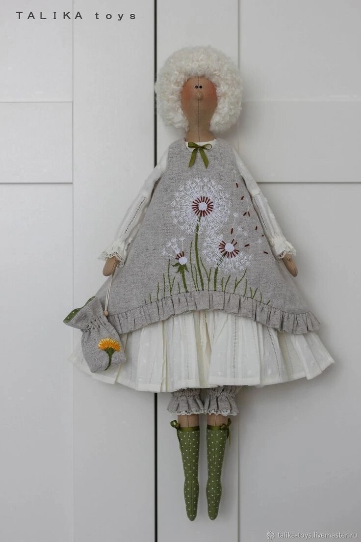 Наряжаем куклу: одежда для вальдорфской куклы