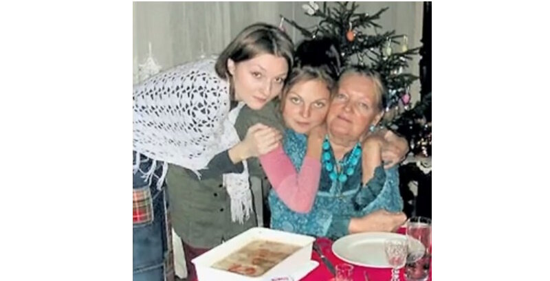 Незаконная "супруга" Татьяна и дочери Назарова 