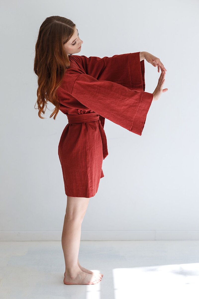 Халат кимоно из крапивы  © https://www.livemaster.ru/item/49649668-odezhda-halat-kimono-iz-krapivy?c=120&amp;z=3
