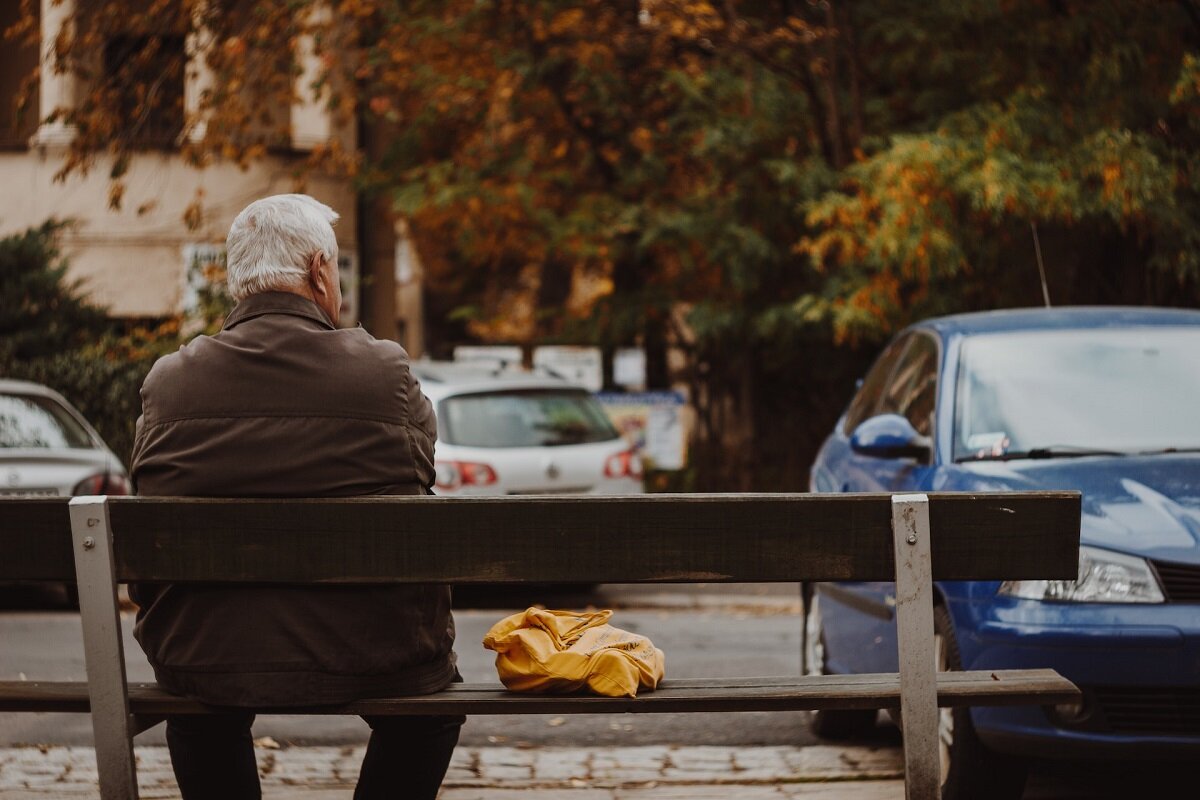 Военным пенсионерам компенсируют сто процентов пенсий.  Фото: Фото: unsplash.com