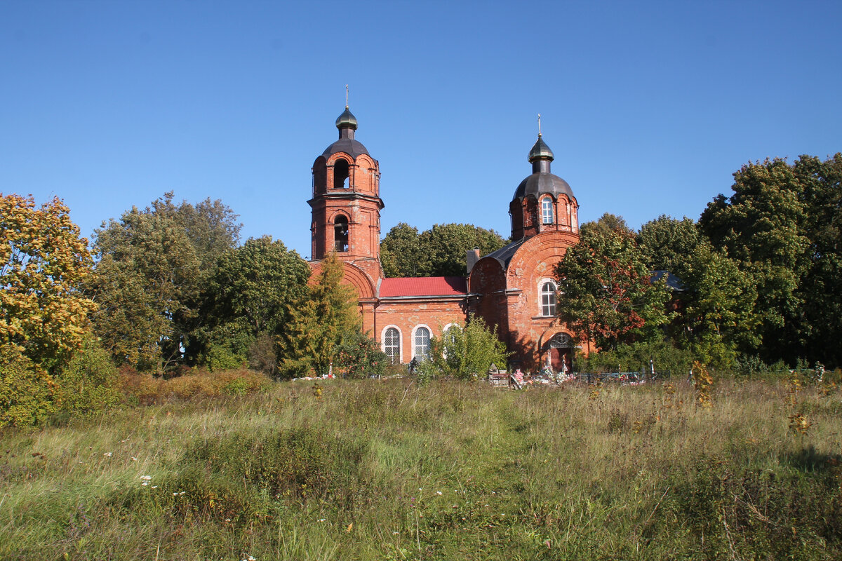Церковь Бориса и Глеба в селе Вышгородок. первое упоминание о церкви относится к 1476 году (фото Автора).