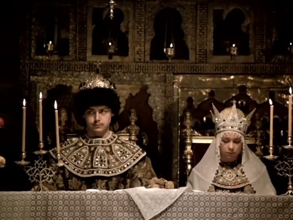 Кадр из фильма "Юность Петра"