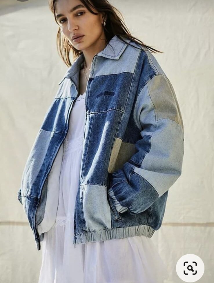 Эта картинка послужила неким прообразом. Но мы сделали пуговицы вместо молнии. Фото из интернета.