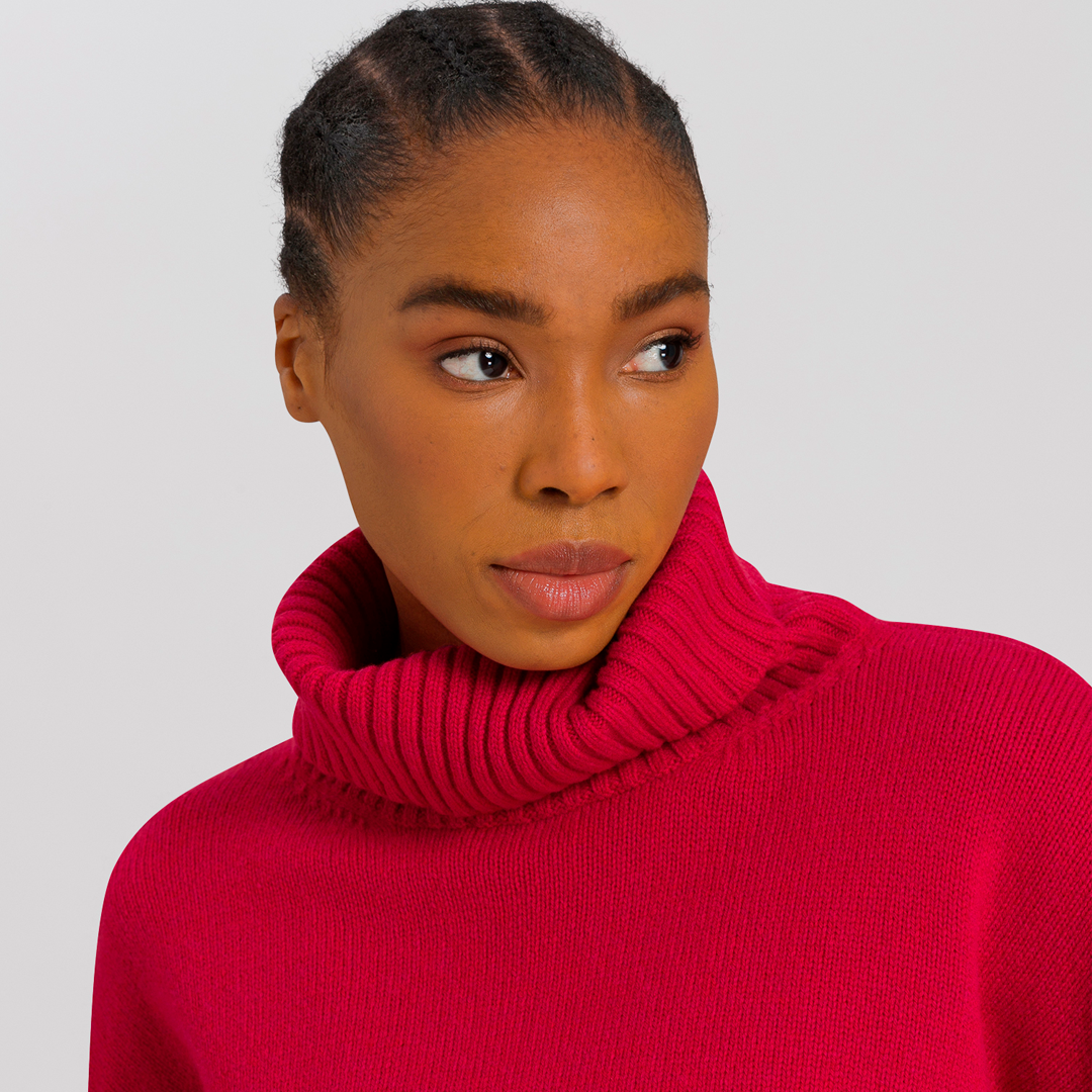 Свитер HANRO линия KNITS