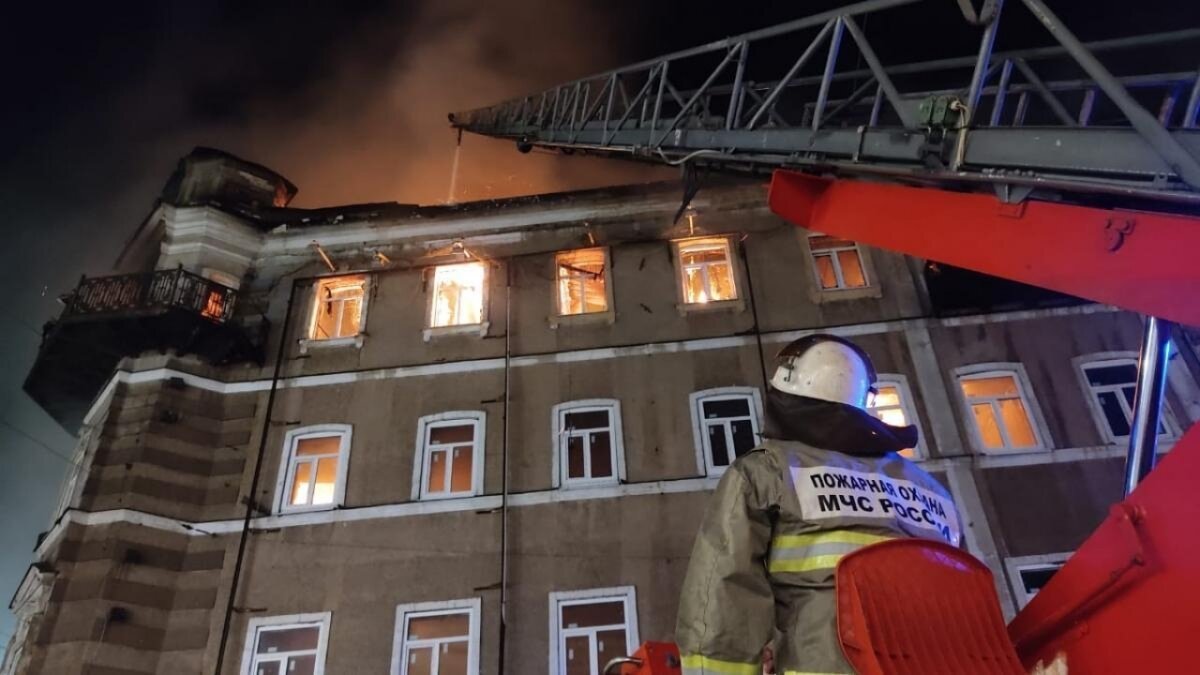    Панков оценил способ остановить поджоги исторических зданий в СаратовеНовости Саратова и области – Сетевое издание «Репортер64»